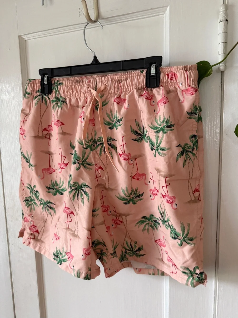 Old Navy Pink Flamingo & Palm Drawstring Shorts size L